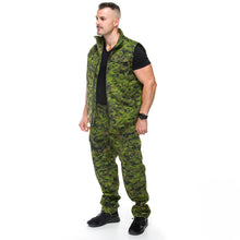 Men's Insulated Vest in Canadian Digital Camo